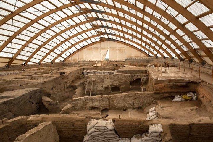 Visite quotidienne de Konya Catalhoyuk
