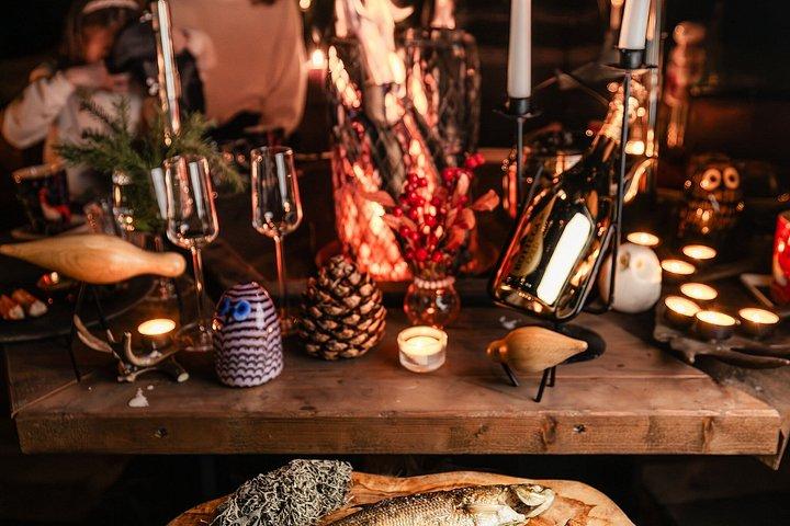 ラップランドの味 : グラスイグルーのグルメ火サイドディナー