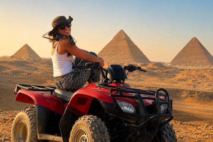 2 - Day Cairo Adventure : Pyramids, Promenade en VTT, Camel - City Highlights