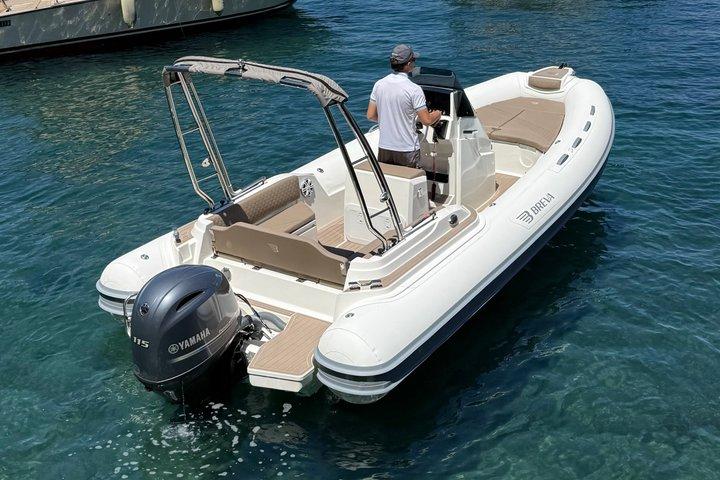 Breva 630 RIB Self-Drive Båtuthyrning Sorrento, Capri, Amalfikusten