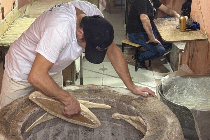 Tour gastronómico de Khinkali Kitchens Tbilisi con 12+ degustaciones