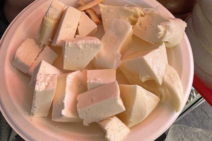 ヒンカリキッチンズトビリシフードツアー(12+試食付き)