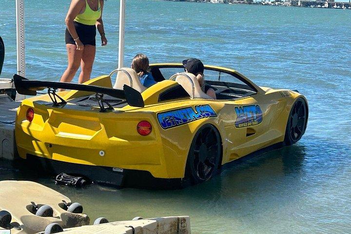 FLセントピーターズバーグの45分ジェットカーレンタル