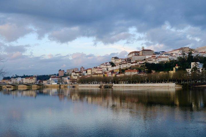Lissabon nach Porto Privater Panoramatransfer – Direkt, 2 oder 3 Stopps