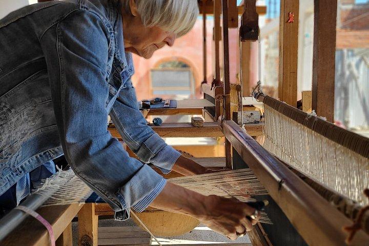 Hands-on Weaving Experience with Natural Dyes in Oaxaca
