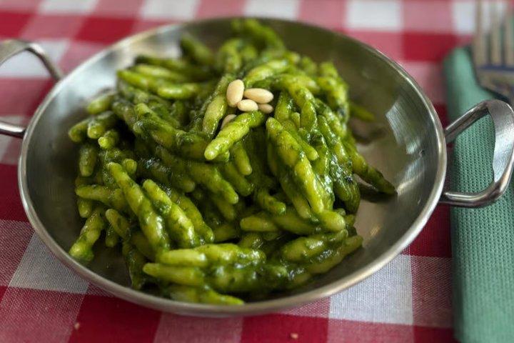 世界チャンピオンによる地元メニューのペスト作り教室