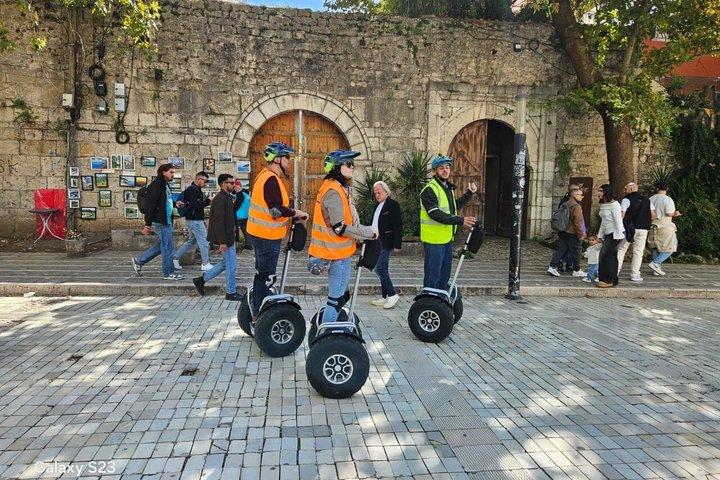 Tour Tirana Segway avec Guide local