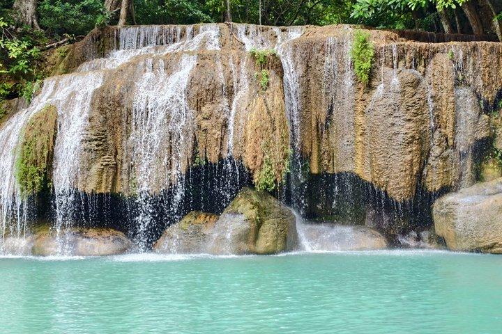 Private Erawan Waterfall & Death Railway Tour saindo de Kanchanaburi