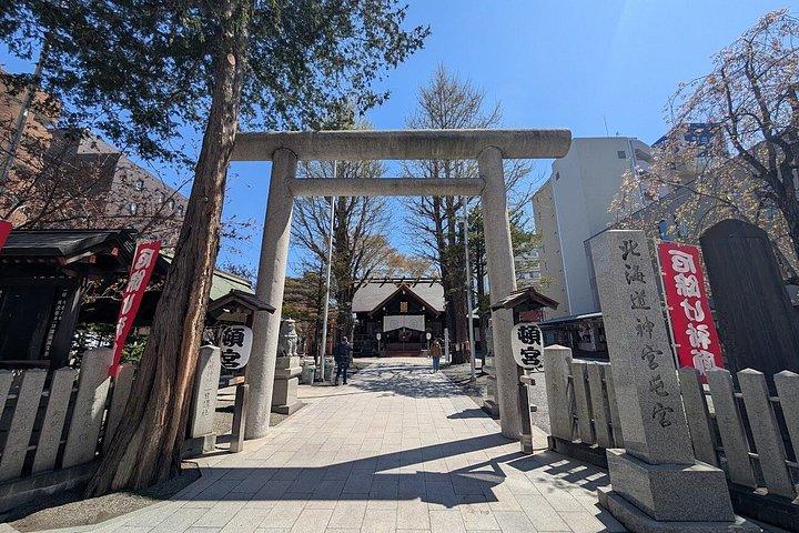 Sapporo City Stroll with Local Guide Ken-san!