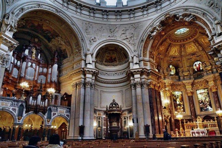 ベルリン大聖堂チケット＆市内散策付きセルフガイドオーディオツアー