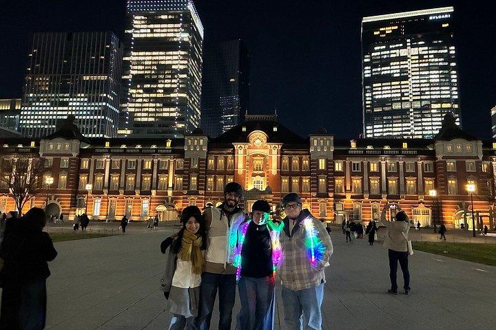 東京の街と寺域を巡る早朝サイクリングツアー