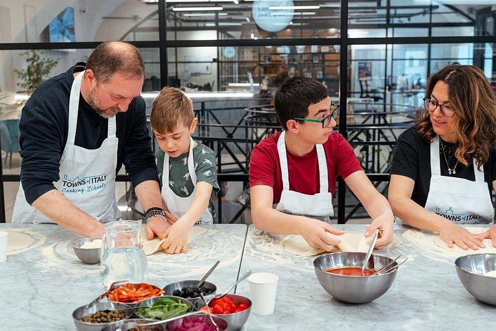 ローマピザorパスタ料理教室ジェラート試食＆ワイン無制限