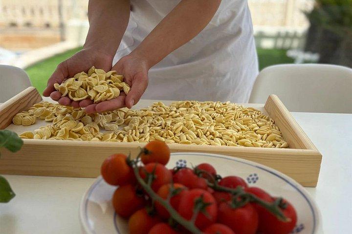モノポリで体験できるプーリア料理教室と食体験