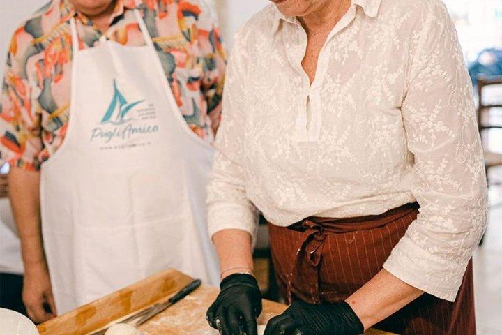 Monopoli Hands On Apulian Cooking Class e Food Experience