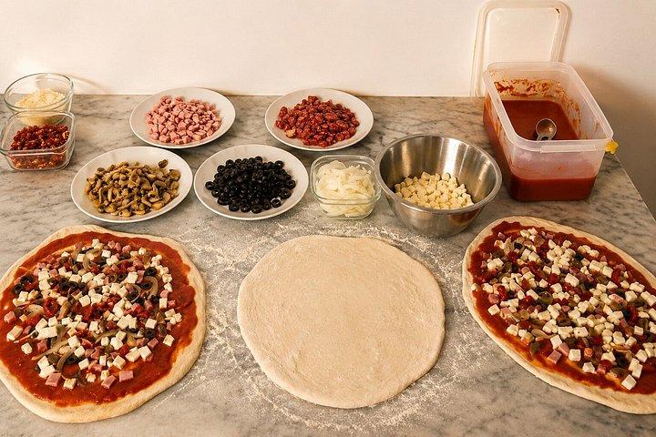 Pizza & Gelato Making Cooking Class in Florence
