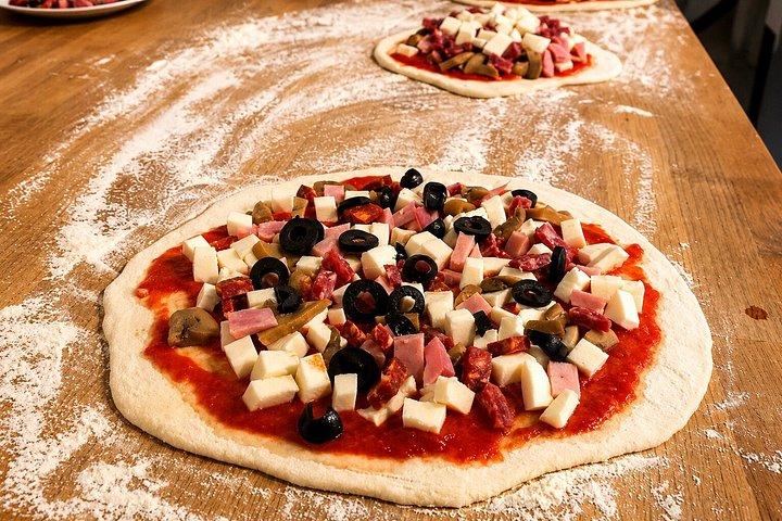 Pizza & Gelato Making Cooking Class in Florence