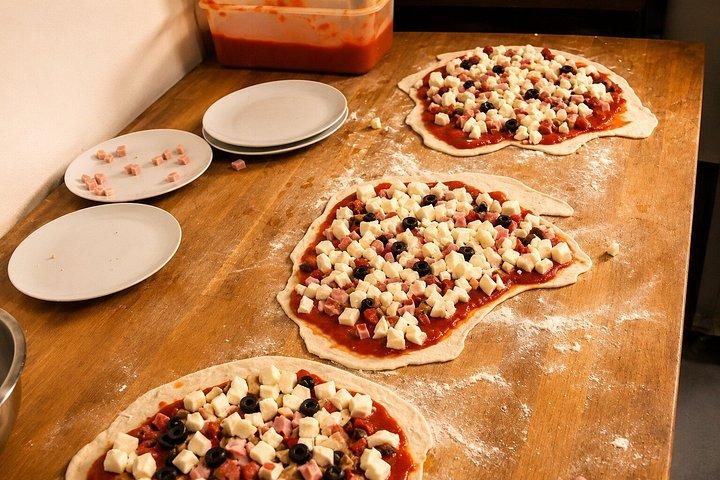 Pizza & Gelato Making Cooking Class in Florence