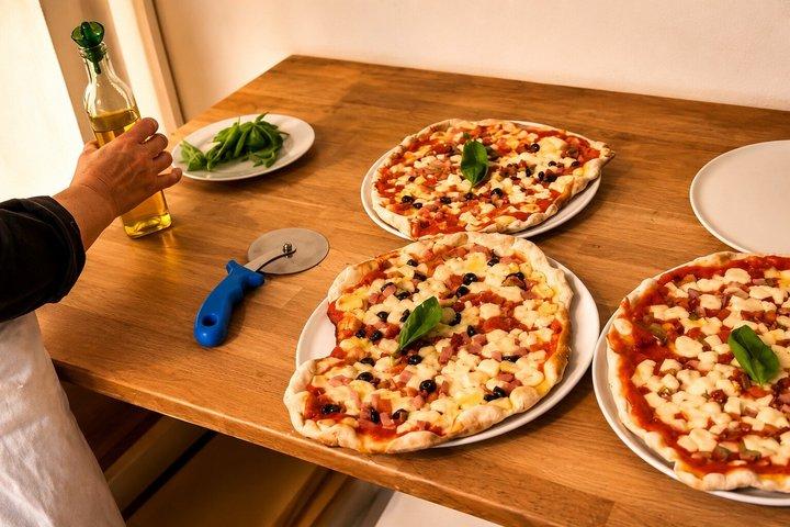 Pizza & Gelato Making Cooking Class in Florence