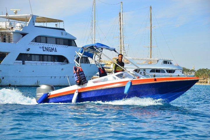 Hurghada - Privat motorbåt till Orange Bay Island med Snorkling