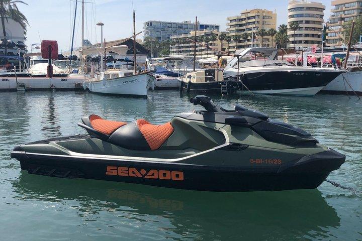 JET-SKI-TOUR Erlebnis 1 Stunde.