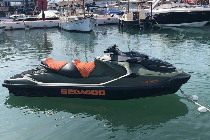 JETSKI TOUR-upplevelse i Marbella 30 MINUTTER