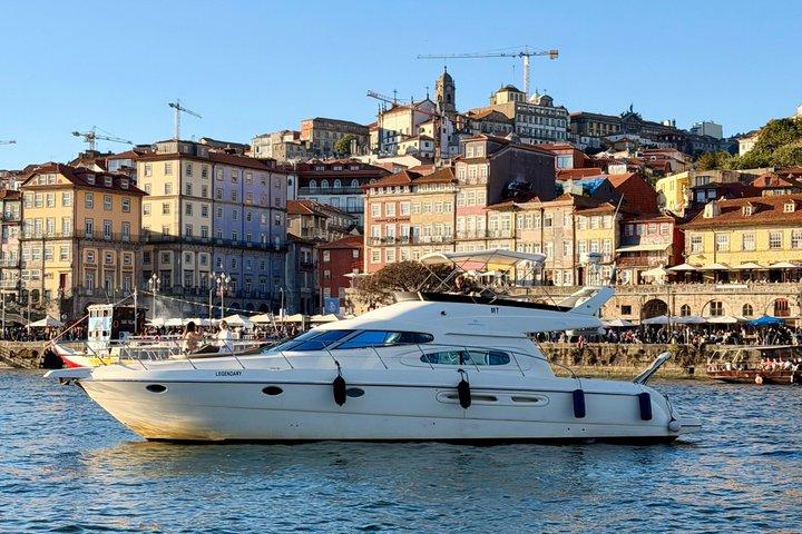 Porto: Privé boottocht met lokale wijn, hapjes en 6 bruggen