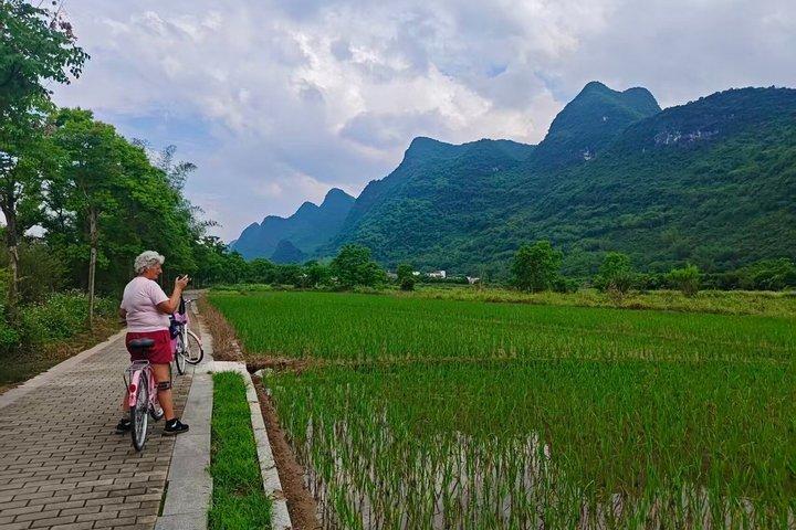 Yangshuo Gems Li River Boat Xianggong Hill e Yulong Ciclismo