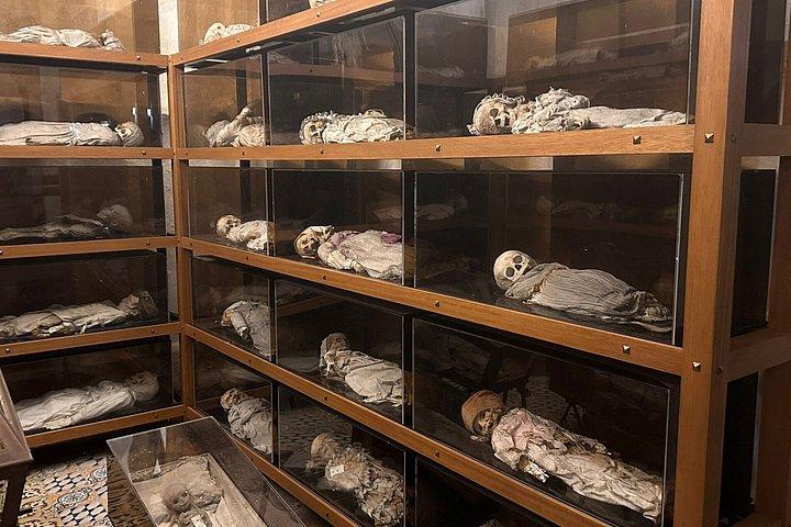 Capuchin Cemetery and Catacombs Tour in Palermo