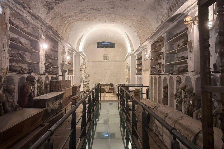 Capuchin Cemetery and Catacombs Tour in Palermo