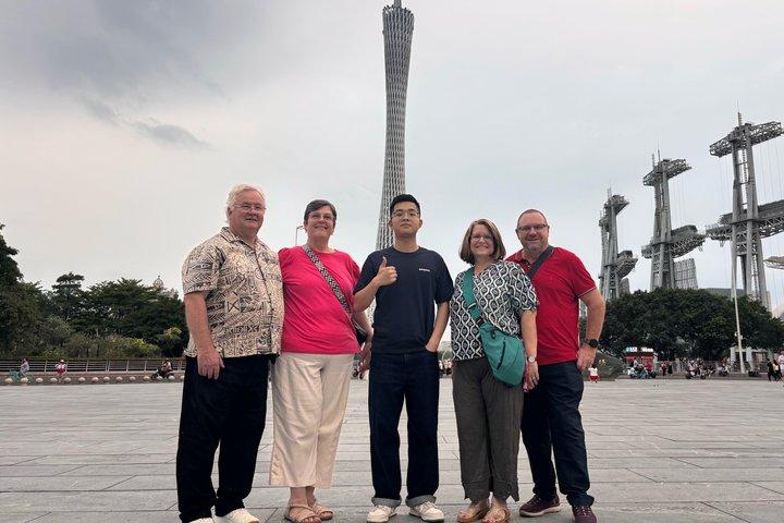Guangzhou Customized Private Tour Guide mit Auto Service