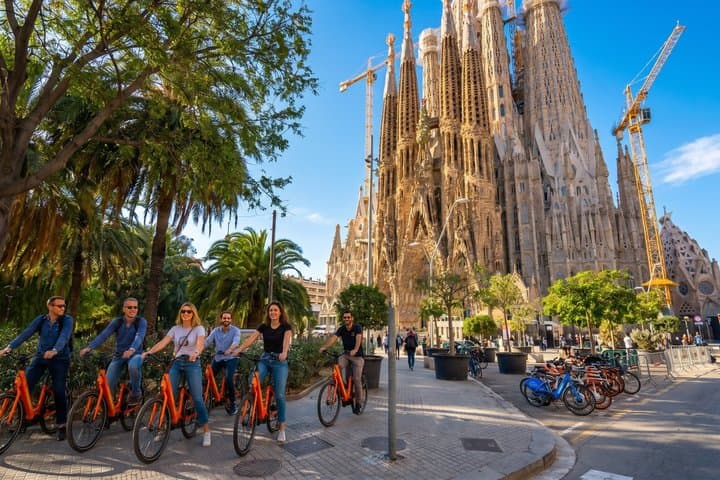 Barcelona Bike or E-Bike Tour: Hidden Stories & 2,000 Years