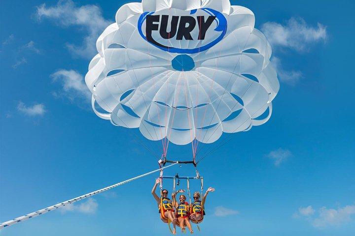 Key West Parasailing - À côté du port de croisière avec vue imprenable