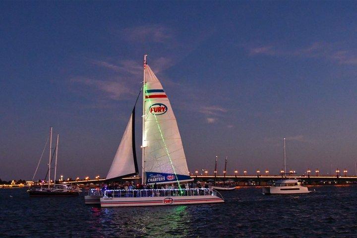 セント・オーガスティン・ナイツ・オブ・ライツ・ツアー（生演奏とサンセット・オプト付き）