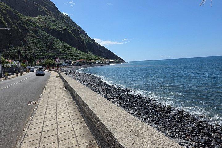 Sudoeste Tour Ponta do Sol & Calheta it a walk in banana route