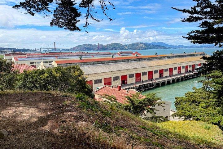 Fisherman's Wharf Hidden Gems Tour + Golden Gate Bay Cruise