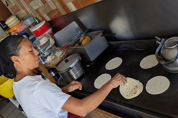 Taco Lovers Tour in Pitillal with Vallarta Eats