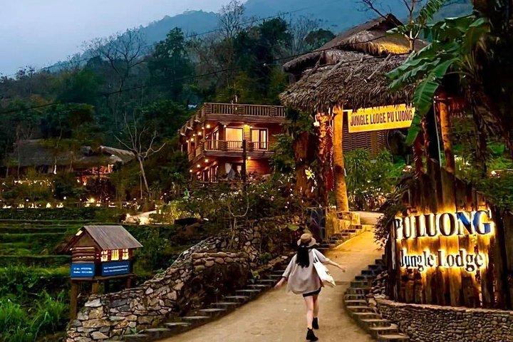 Privater Transfer : Flughafen Hanoi (HAN) / Hanoi Nach Pu Luong
