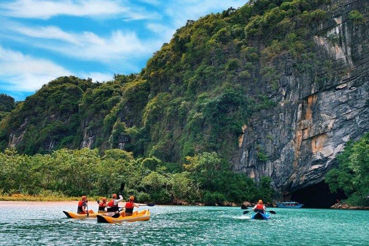 Privé auto : Transfer van Ninh Binh naar Phong Nha