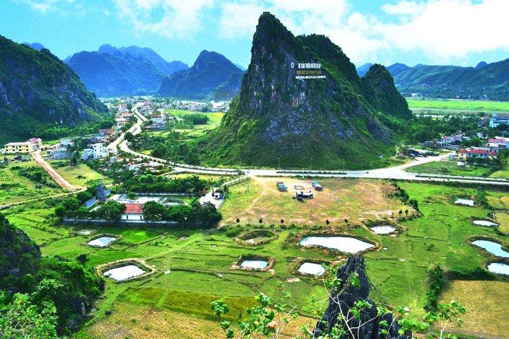 Privater Transfer : Flughafen Hanoi (HAN) / Hanoi Nach Pu Luong