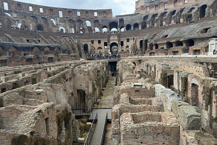 Visita ao Coliseu, Fórum Romano e Palatina com Audio Guia App