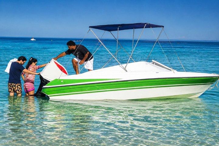 Barco de velocidad privado a Isla Tiran