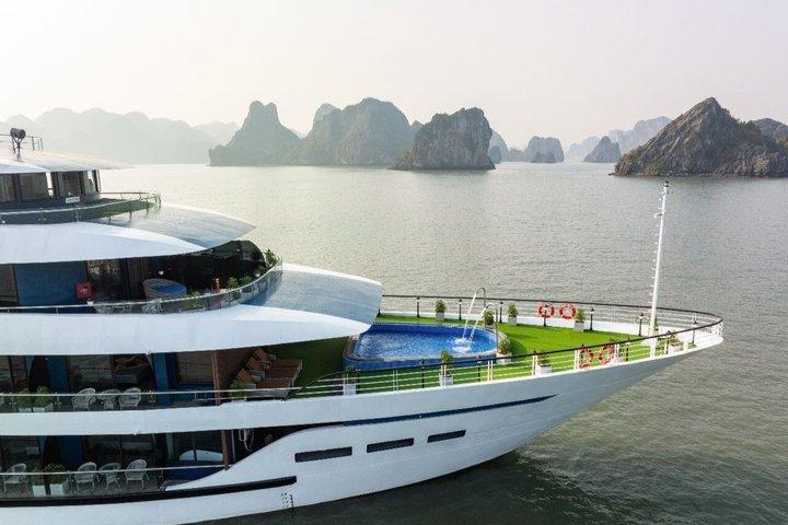 Entdecken Sie Halong & Lan Ha Bay : 3-tägige Luxus-Kreuzfahrt mit Balkon
