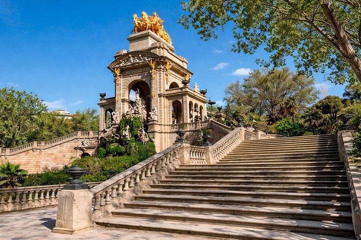 凱旋門＆エル・ボルン文化体験 旧市街散策（BCN ） - Yahoo!ニュース