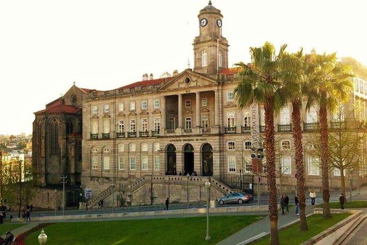 Porto Stock Exchange Palace Guided Tour with Skip the Line
