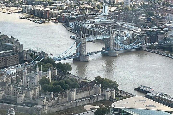 4 - ホテルピックアップ付きプライベートロンドンハイライトツアー