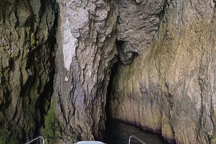 Syracuse boat Tour to Ortigia, the caves sea and Pillirina