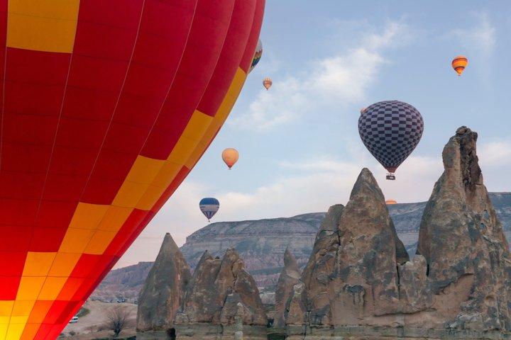 Istanbul to Cappadocia: 1 Night 2 Days Tour with Balloon Ride