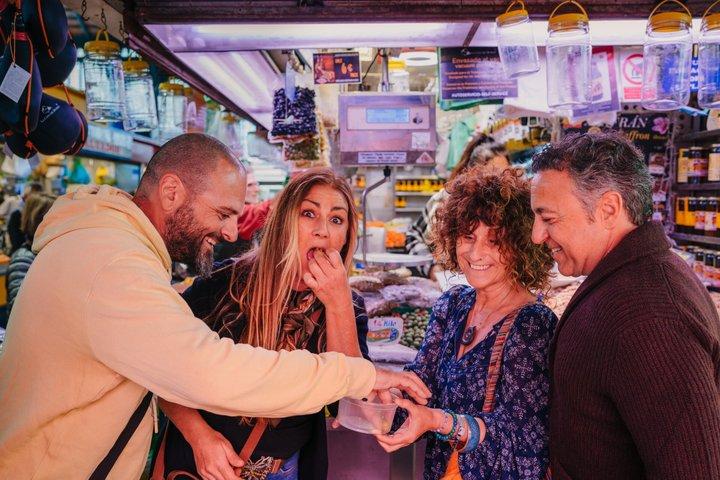 Madrid Food Tour: Tapas, Drinks and Delights with a Local