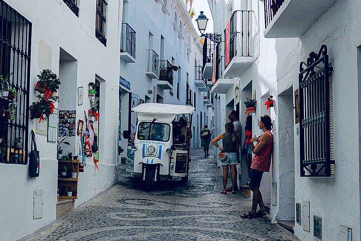 ネルハ洞窟、ネルハとフリヒリアナへの日帰り旅行