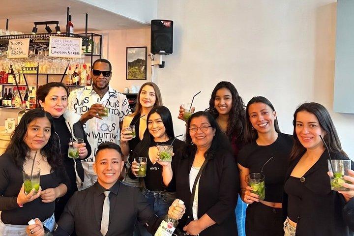 Barcelona Cocktail Class and Night Experience
